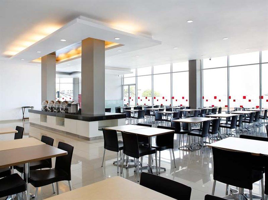 Amaris Hotel Palembang Exteriör bild